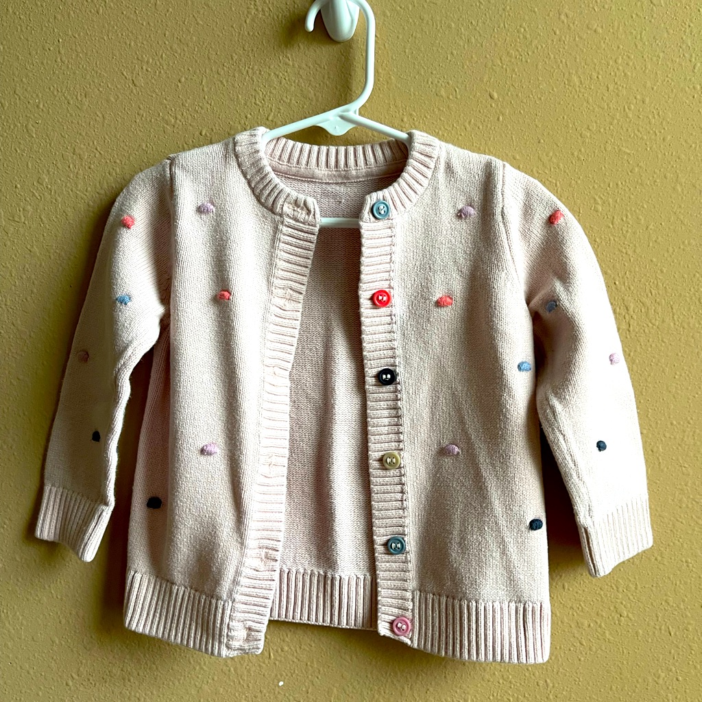 Girl Sweater Brand Unknown